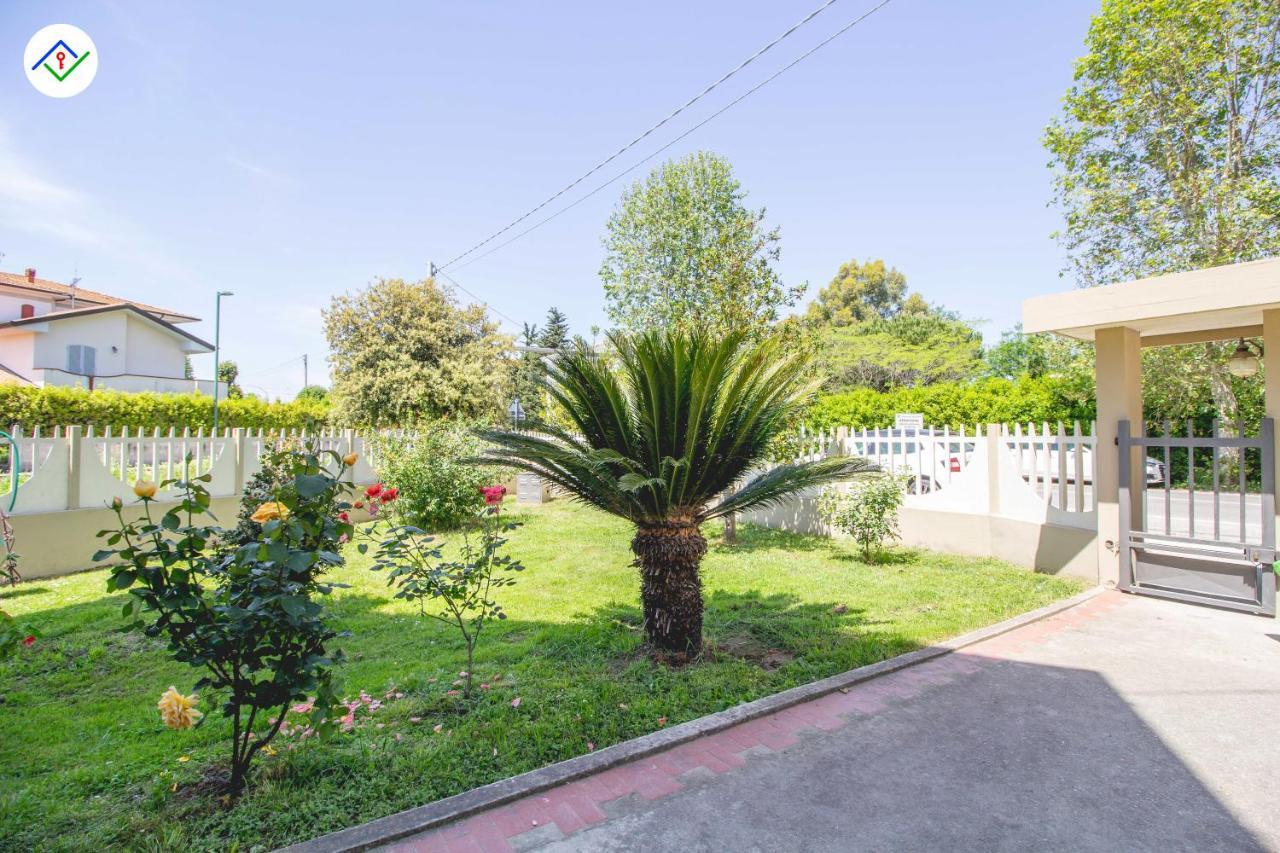 I Pini Apartment Migliarino Pisano Dış mekan fotoğraf